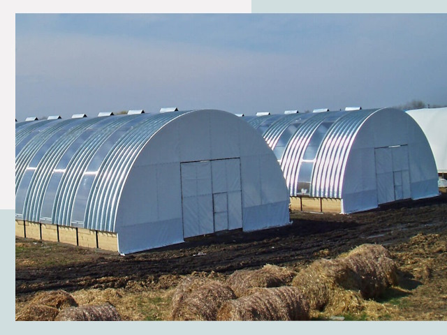 Сельскохозяйственные здания в Угличе