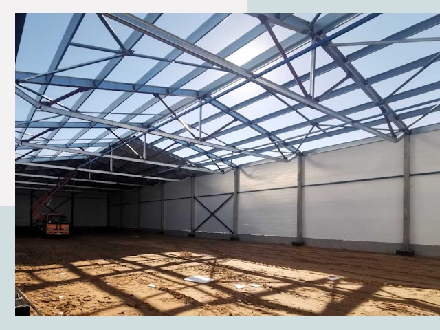 Строительство сенохранилищ в Угличе