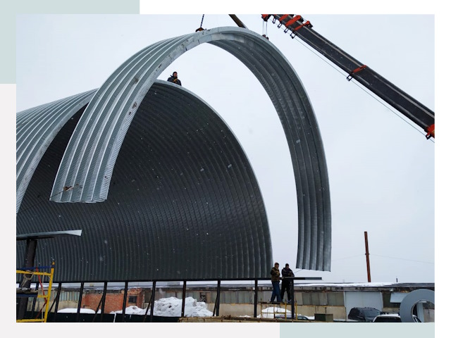 Полукруглые ангары в Угличе