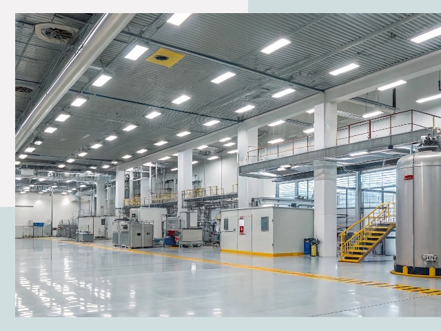 Освещение ангаров в Угличе от 625 руб. - Эффективные решения