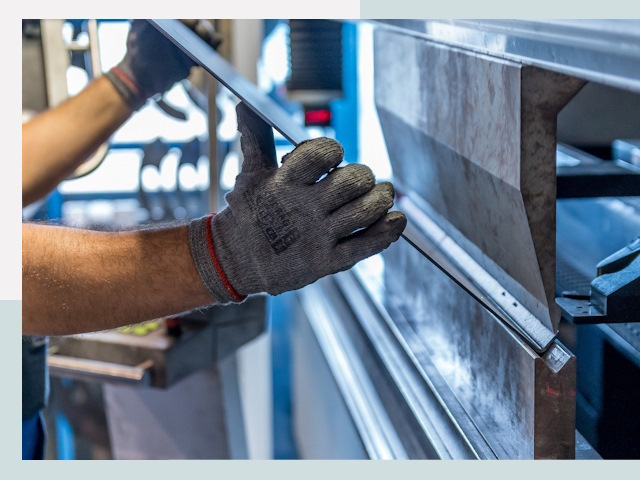 Гибка металла в Угличе